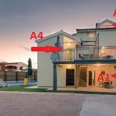 In With Sea View, Terrace, Air Conditioning, Wifi 4773-2 Διαμέρισμα Ražanj